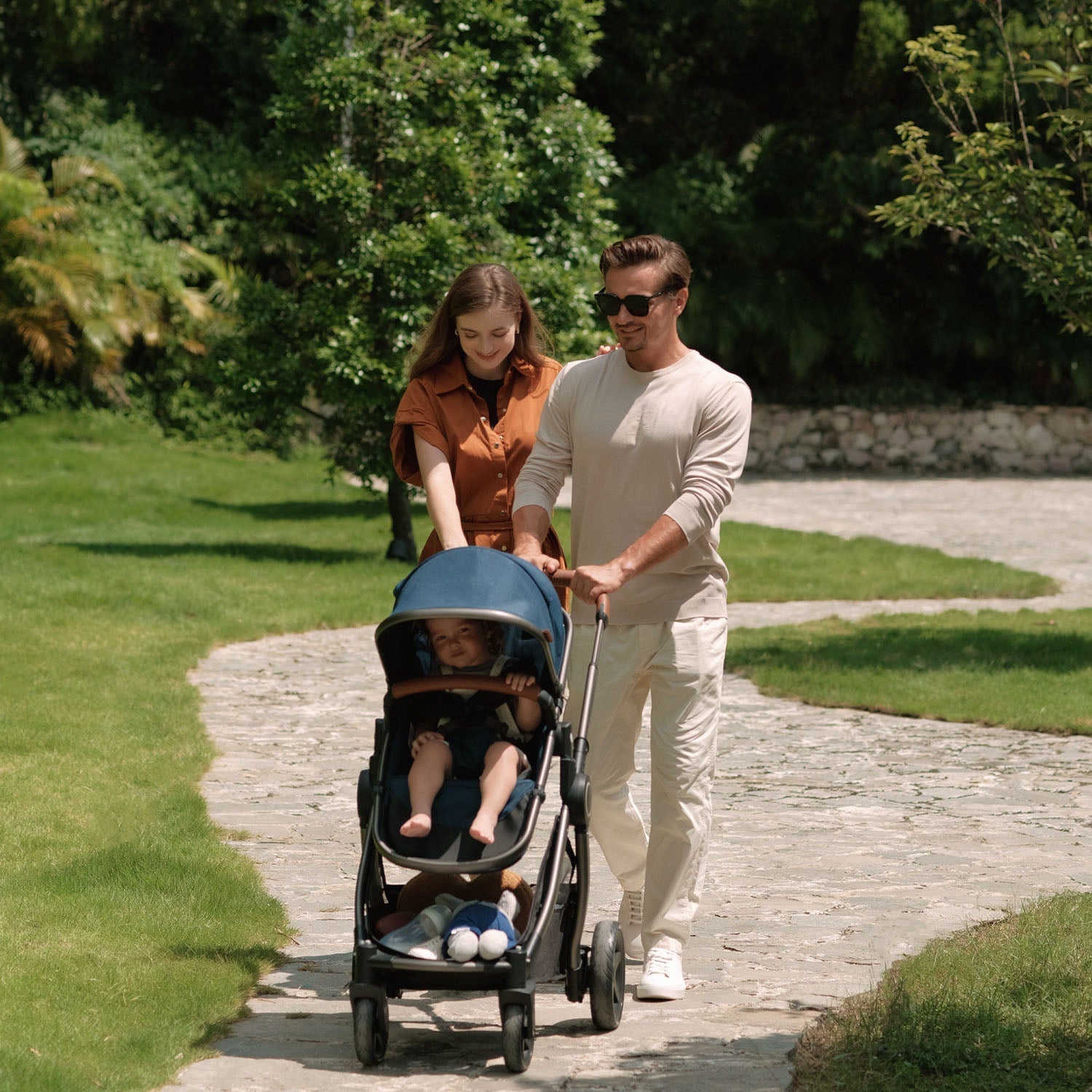 carrinho bebe cybex Gazelle S de Bebé Color:BLK DBD Iron Man Mark Helmet Rugged